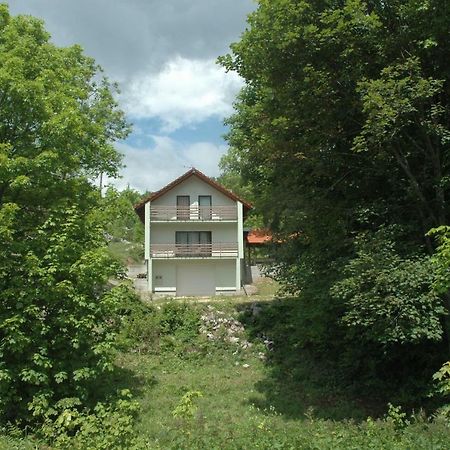Vila M & J Krasno Polje Exteriér fotografie