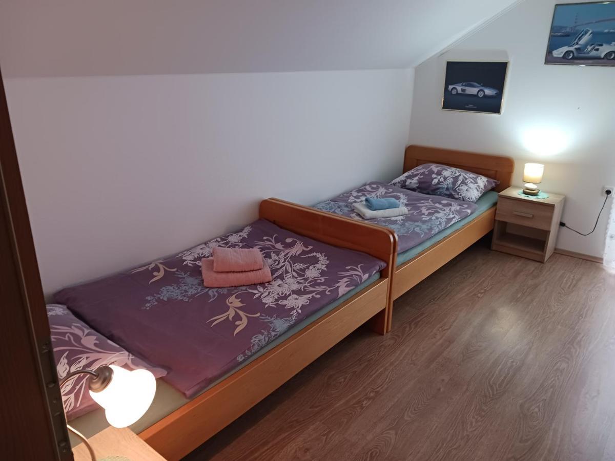 Vila M & J Krasno Polje Exteriér fotografie