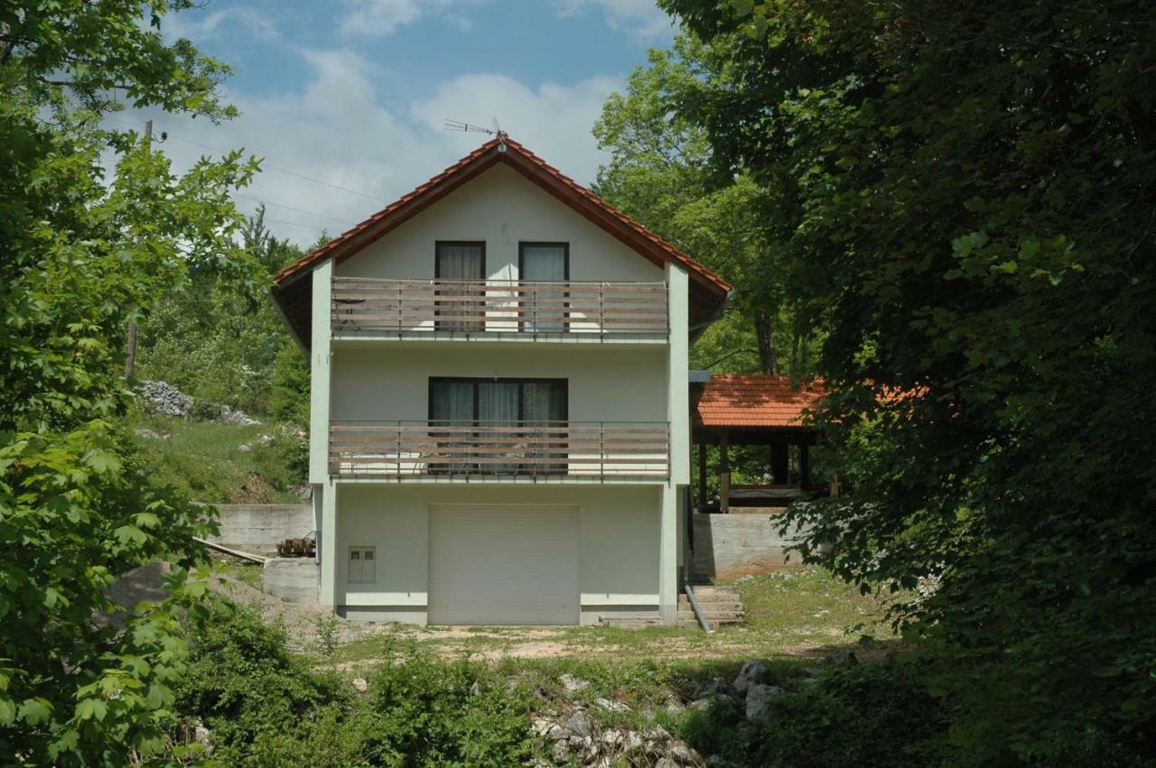 Vila M & J Krasno Polje Exteriér fotografie